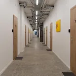 Air Apartment 214