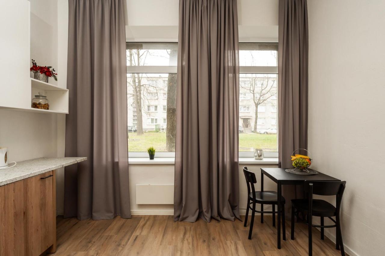 Air 214 Apartment